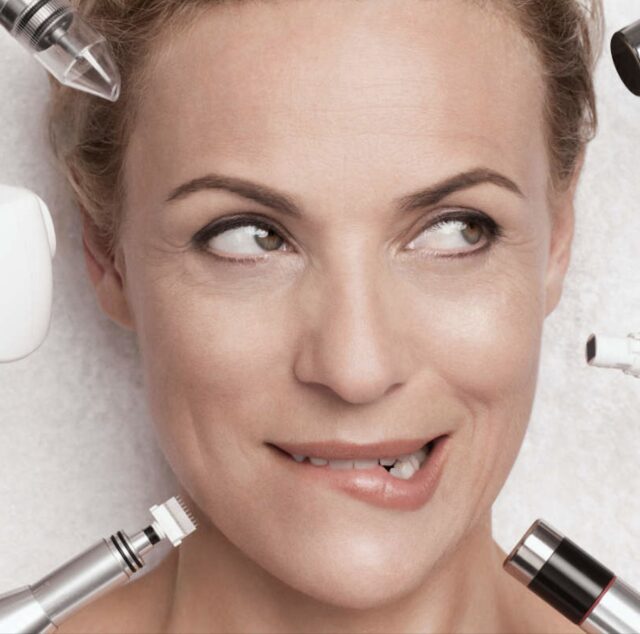 Mikrodermabrasion oder Microneedling in München was ist besser für dein Hautziel
